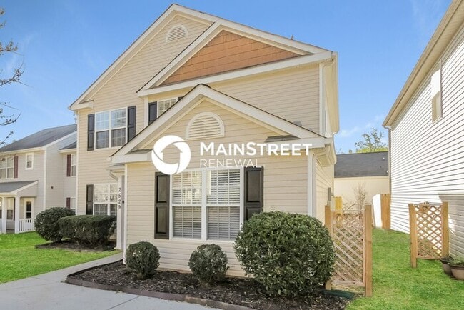 4 Bedroom Pet-Friendly Home in Charlotte, NC with Main Street Renewal