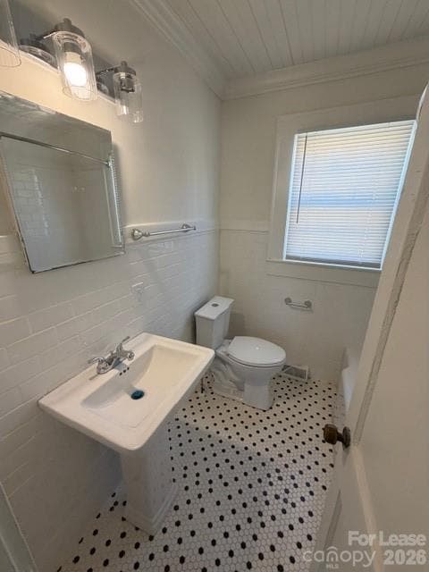 Photo - 102 Lincoln St