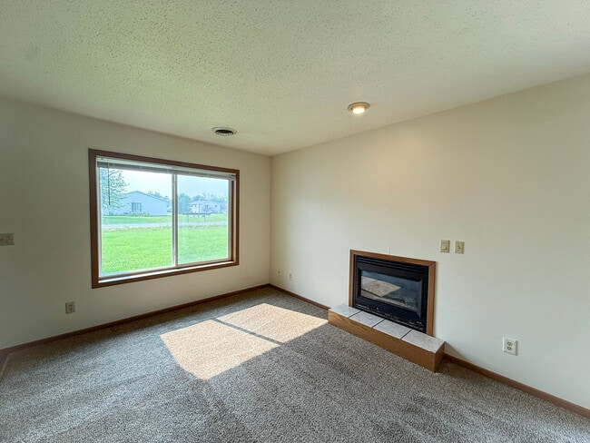 Photo - 13289 39th Ave N