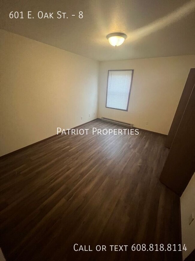 Photo - 601 E Oak St Unit 8