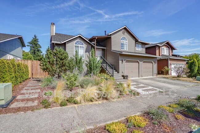 Building Photo - 5611 NE 48th Ave Rental