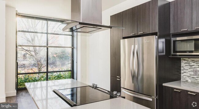 Building Photo - 450 N 18th St Unit 0B-0508 Rental