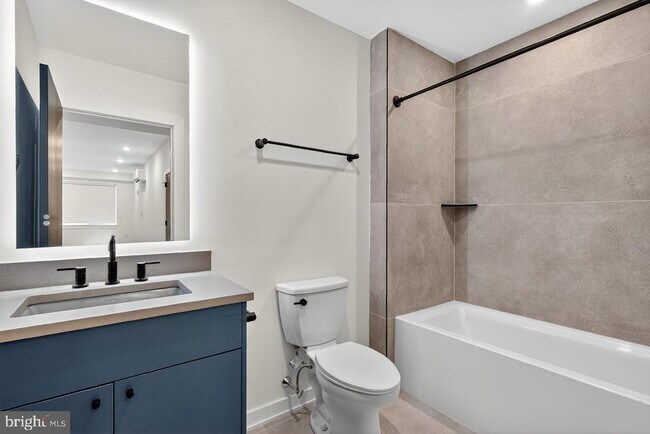 Photo - 2219 N 4th St Unit 1