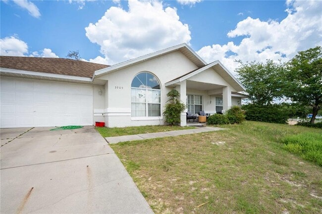 Building Photo - 3909 SW 161st Loop