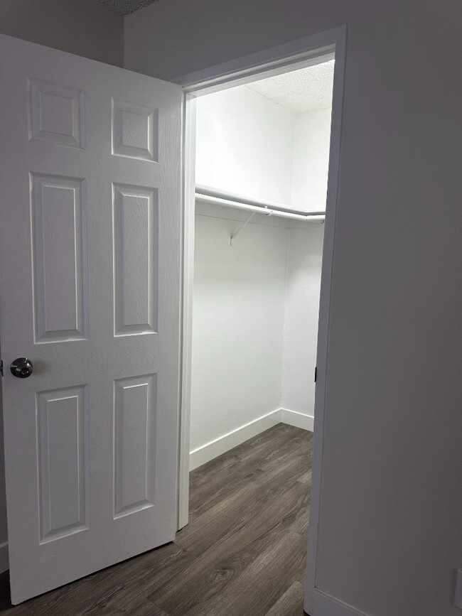 Photo - 596 Drive 596 Dr