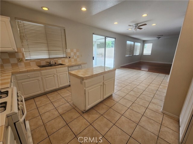 Photo - 15752 Home Ct