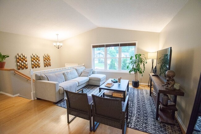 Photo - Beautiful Furnished Home on Quiet Cul-de-Sac