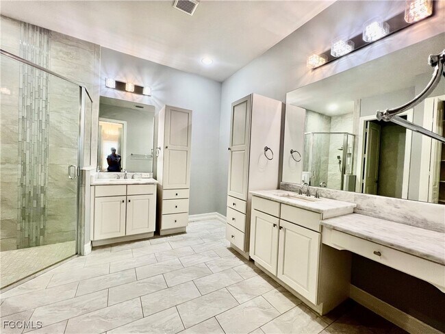 Photo - 15111 Cortona Wy