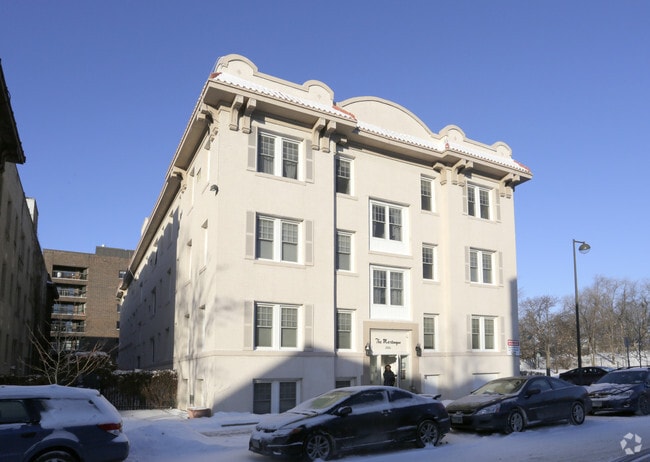 2880 James - The Martinique Apts