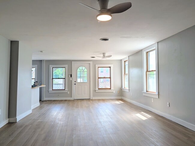 Building Photo - 78 Market St Unit 78A