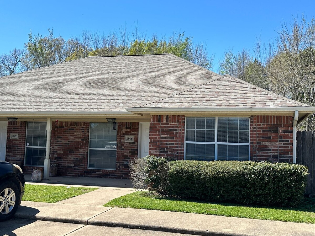 Bryan, West side - 3 bedroom / 2 bath dupl... - Bryan, West side - 3 bedroom / 2 bath dupl... House