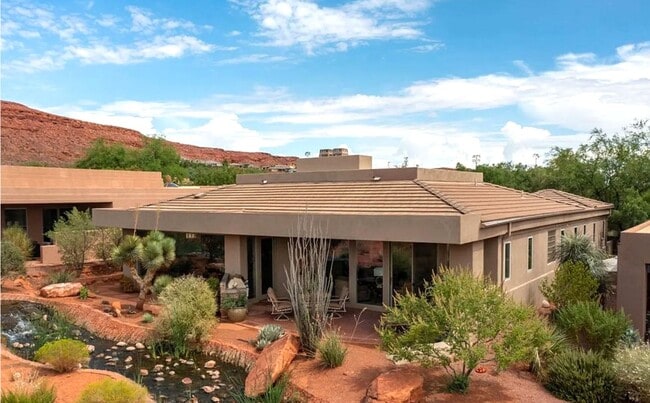 Building Photo - Paiute Springs at Entrada on Golf Course & FURNISHED!! 6-8 month lease available!
