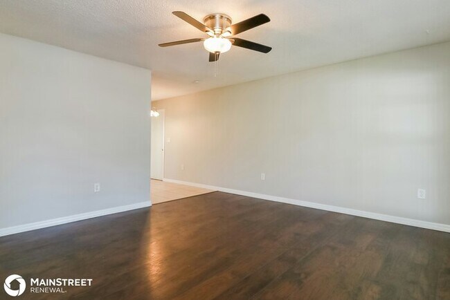 Photo - 3536 Glenburn Ct