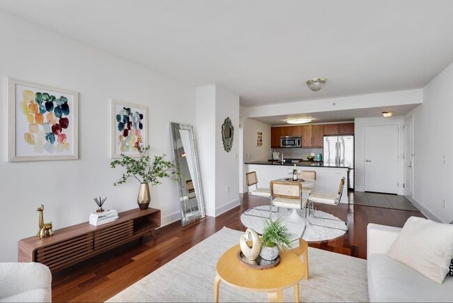 Building Photo - 88 Morgan St Unit 803