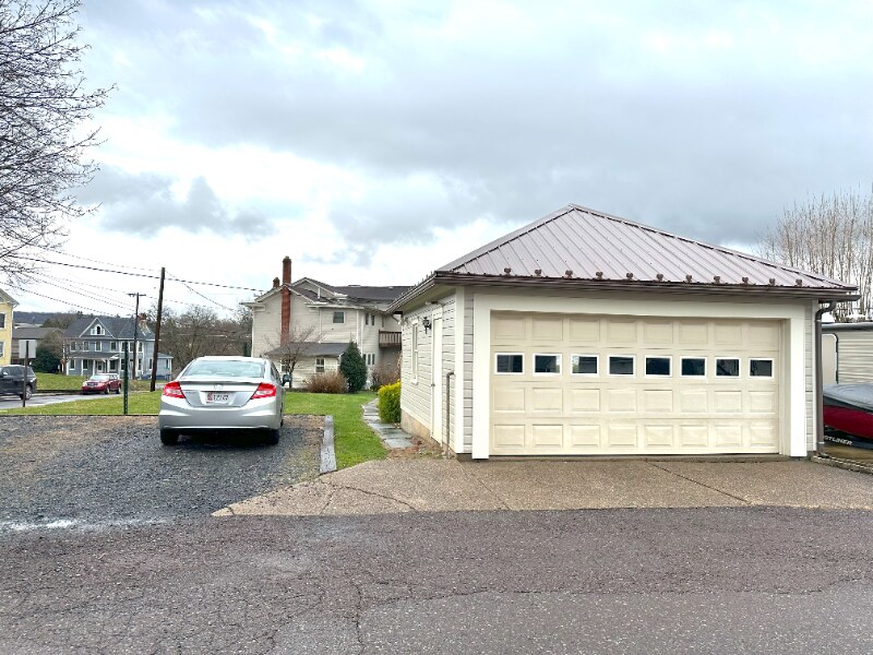 Photo - 573 Bloom St Unidad 102