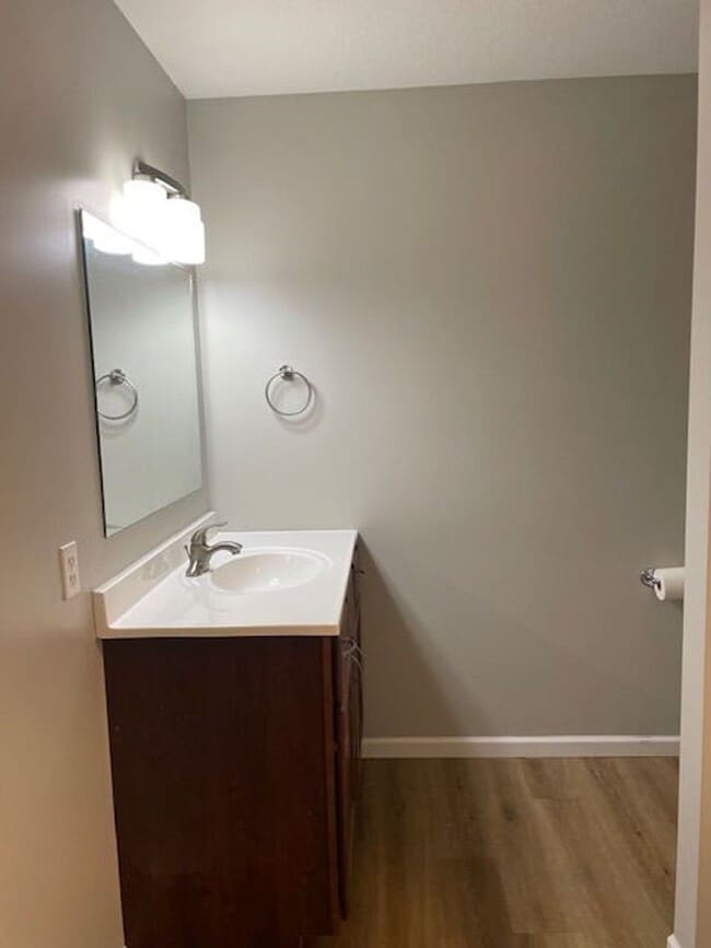 Photo - 202 Tyler St Unidad B