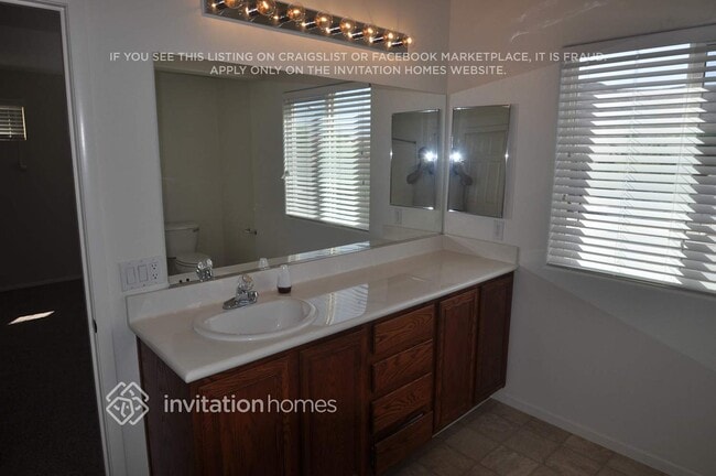 Photo - 6181 Arlington Ash St