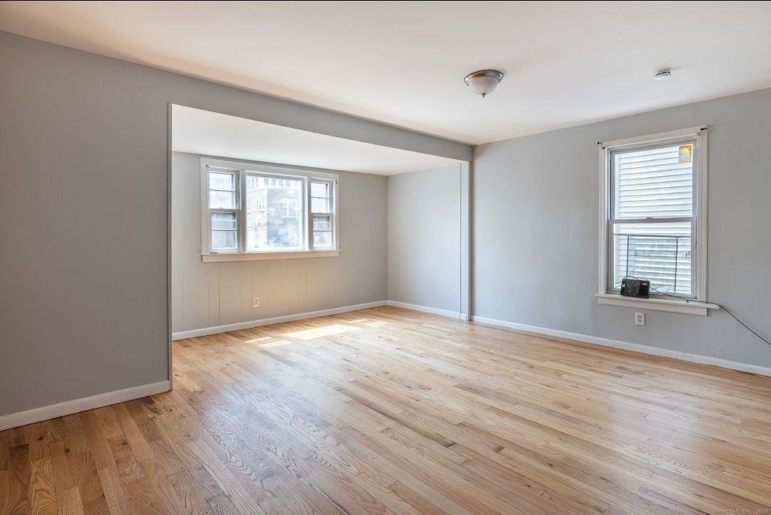 Photo - 668 Grand St Apartment