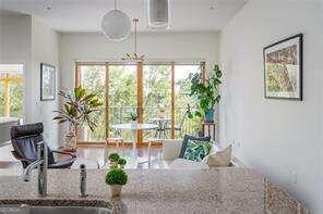 Photo - 333 Nelson St SW Unit 331