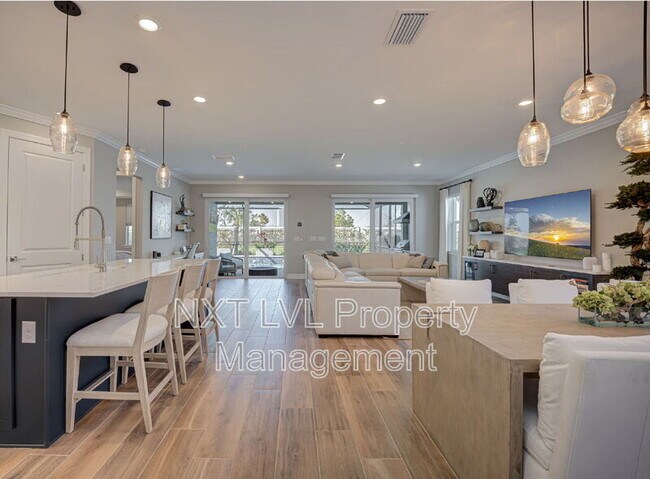 Photo - 16112 Lakeland Dr