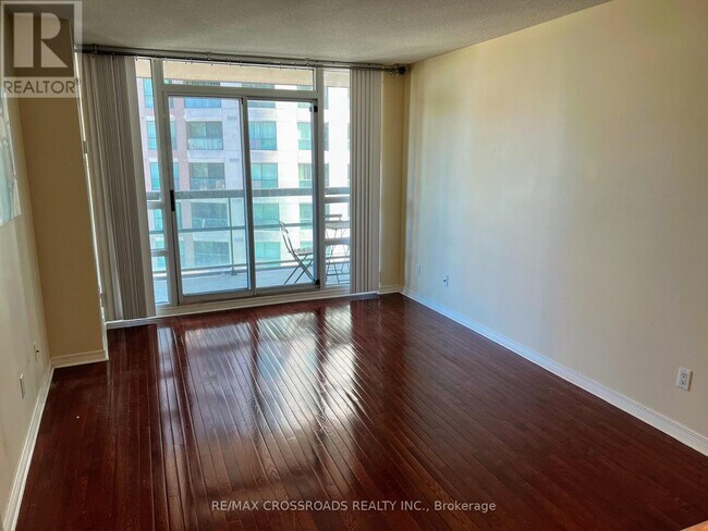 Photo - 509 Beecroft Rd Unit 817