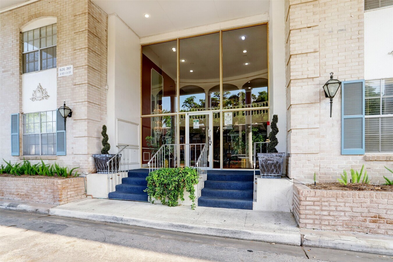 Photo - 2601 Bellefontaine St Unidad A203