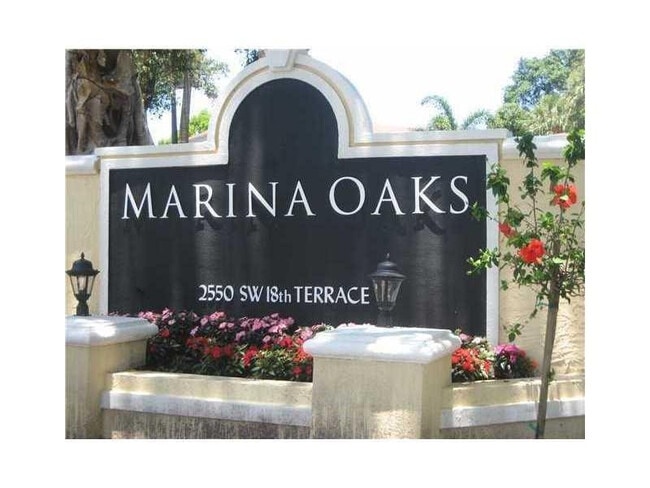 Building Photo - 2550 SW 18th Terrace Unit 1808