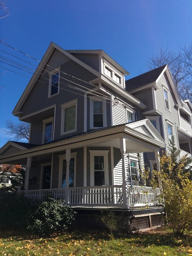 Photo - 51 Grand St Unit 1