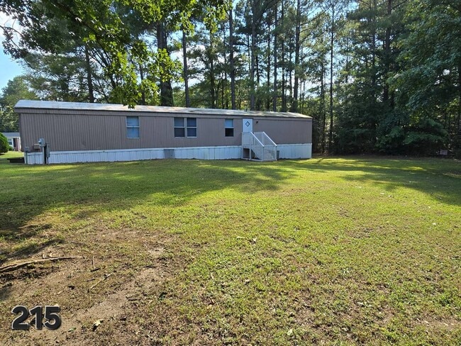 Photo - 215 Julia St