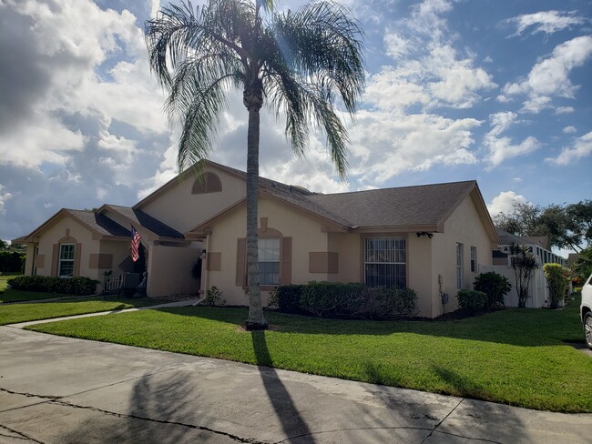 Photo - 9441 Boca Gardens Cir S Townhome