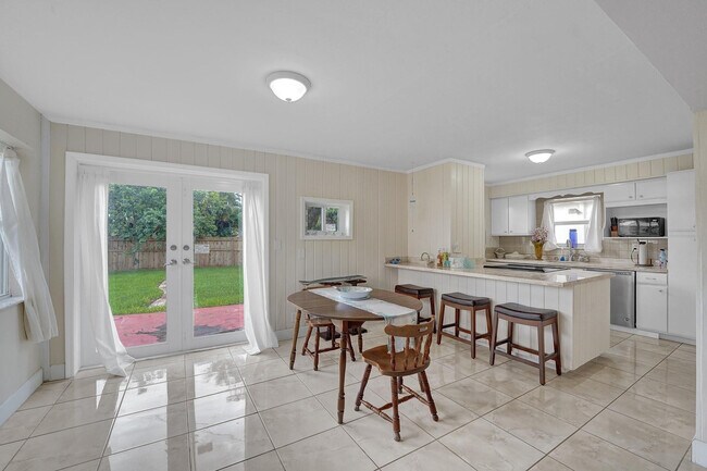 Photo - 1506 Liberty St