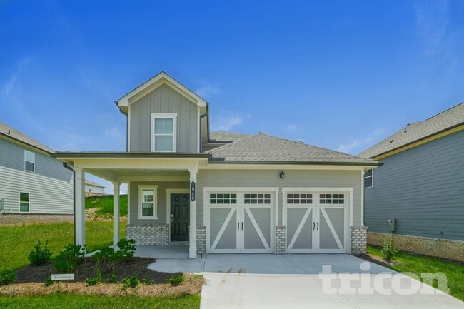 Building Photo - 1940 Logan Ln