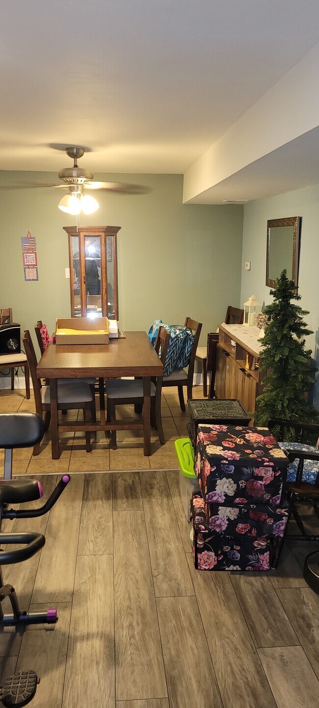 Photo - 3750 Clarendon Ave Condo Unit 226