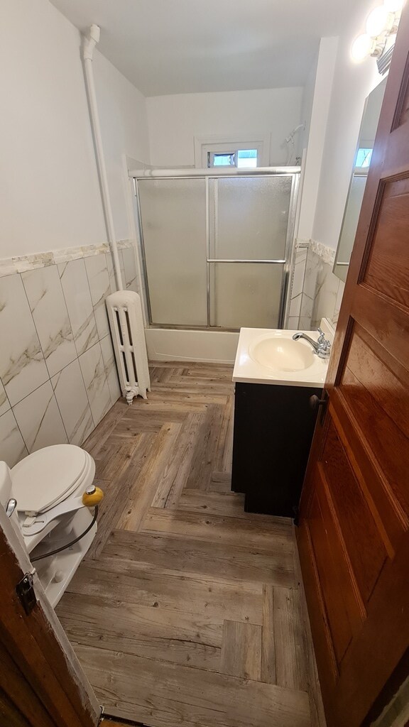 64 Ridge St Apartment Unit 1 Manchester, CT