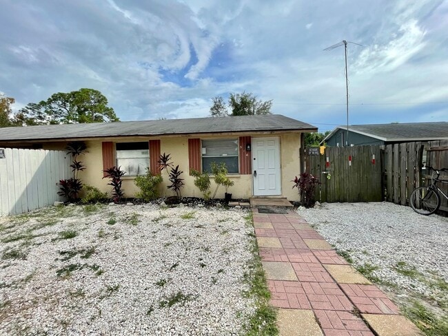 Building Photo - Sunny Lakes Unit 514 Rental