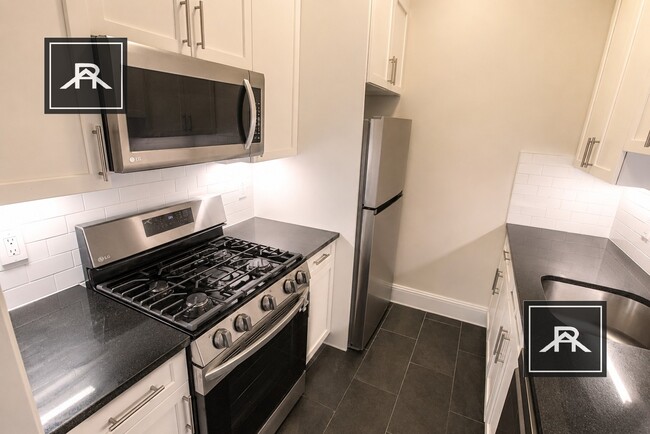 Photo - 871 Beacon St Unit 2