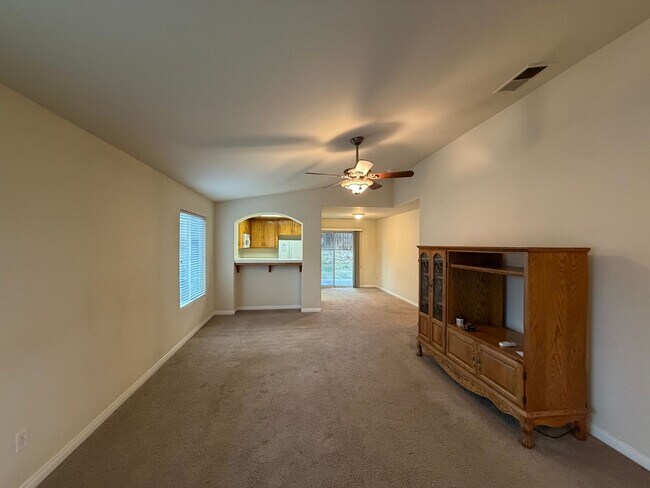 Photo - Take a look at this Gorgeous NW Bakersfield Home