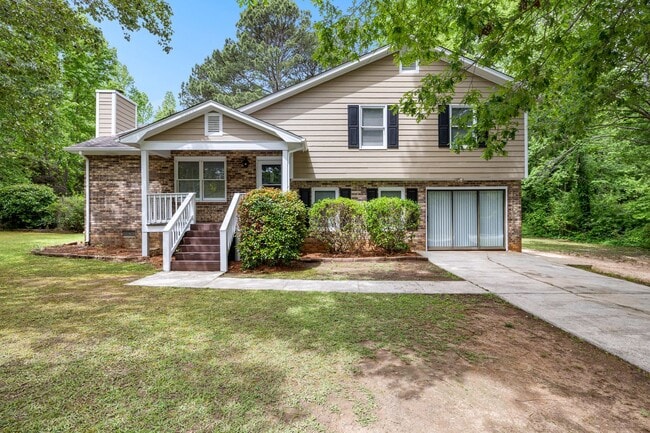 Photo - Immaculate 4BR Home with In Law Suite in Prime Location