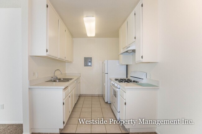 Photo - 6253 Lankershim Blvd Unit 215
