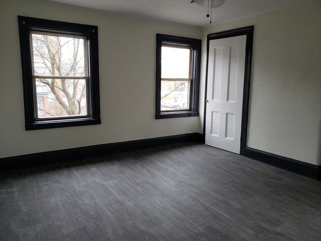 Photo - 78 Garden St Unit B