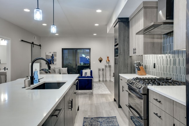 Photo - 1013 Park Ave