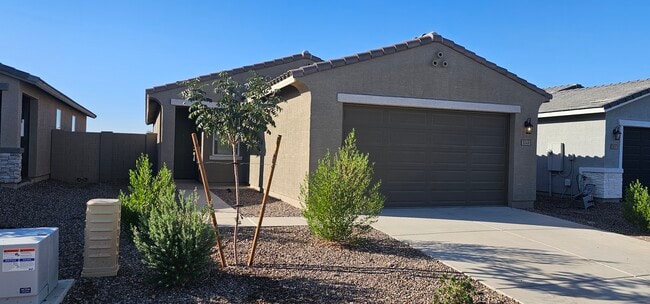 Building Photo - 3049 Hayden Rose Ave