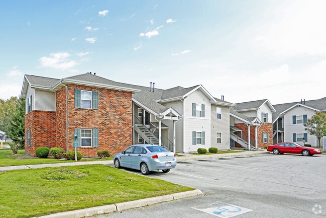 Arbors at St. Clair Apartments