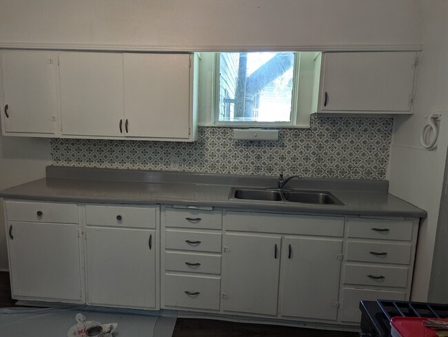 Photo - 16 1/2 W Weber Ave