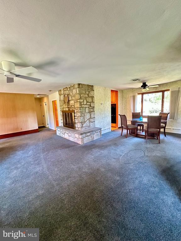 Photo - 29 Downing Cir