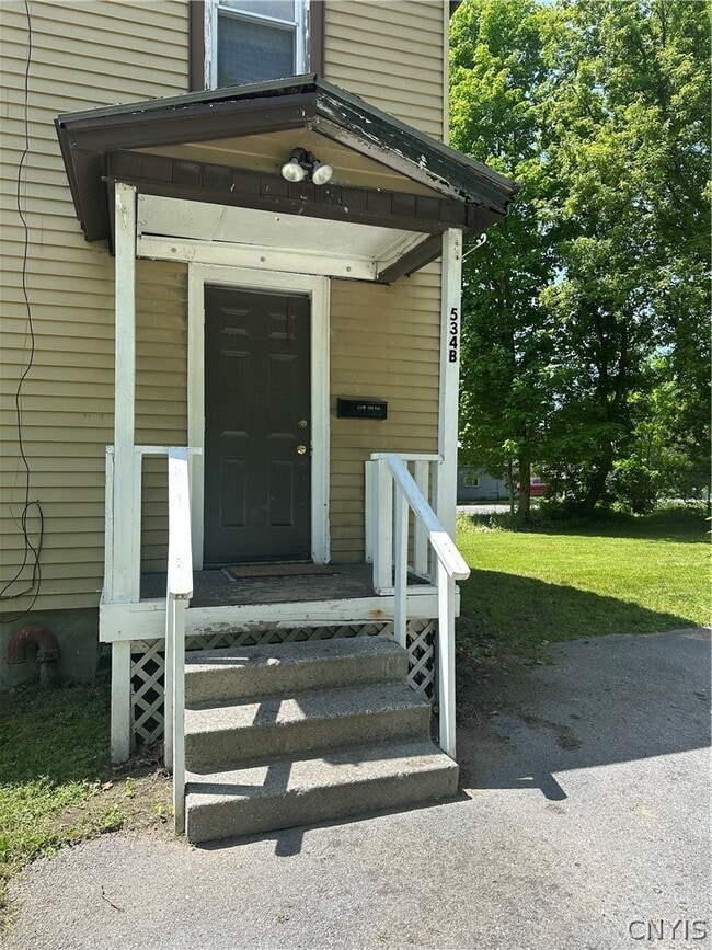 Photo - 534 B W End Ave