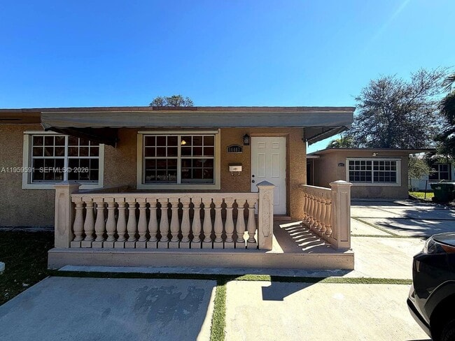 Photo - 14407 NE 5th Ave