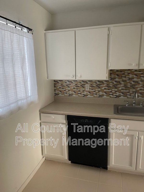 Photo - 4415 Dylan Loop