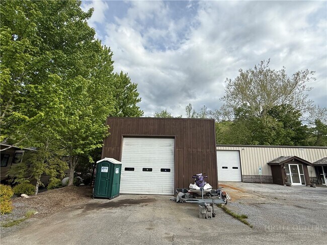 Photo - 151 H O Aldridge Rd