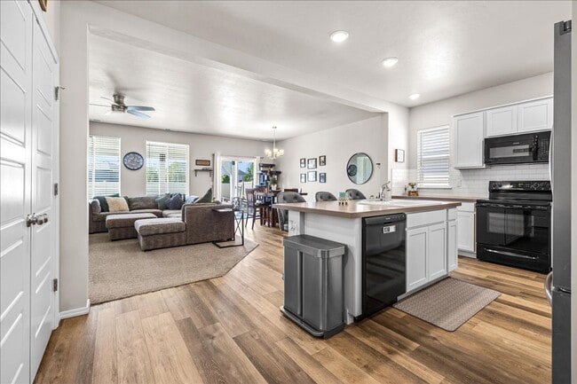 Photo - Bright and Modern Home with Covered Patio ...